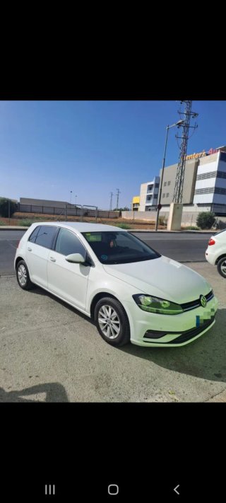 Volkswagen Golf 2021