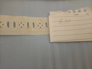 Puntilla de entredós para pasar cinta nueva ,