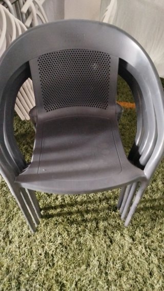 Sillas de plástico apilables