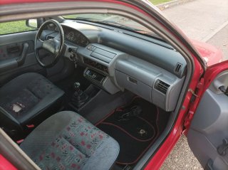 Renault Clio 1992