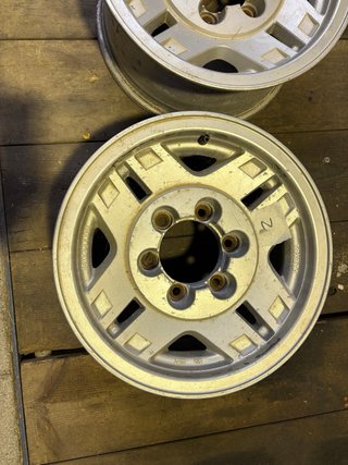 Llantas Toyota 1 y 2
