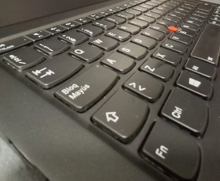 Lenovo T495s Ryzen 7 512GB SSD 16GB RAM