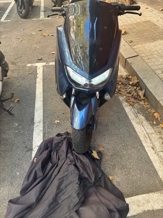 Yamaha NMAX 125 Azul