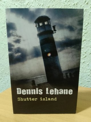 Shutter Island (Dennis Lehane, novela policíaca)