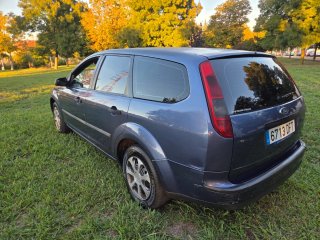 Ford Focus Familiar 2005