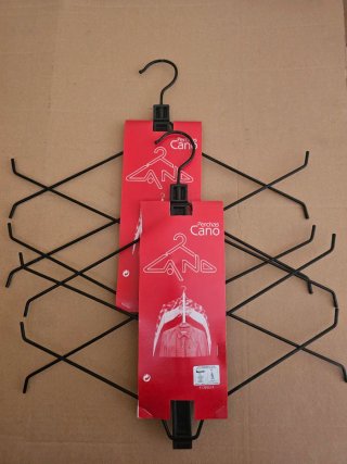 Perchas de Madera Liz Claiborne y variedades