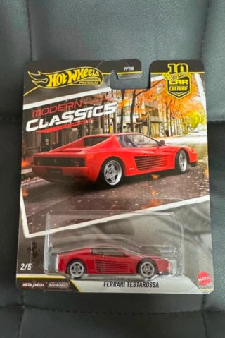 Hot Wheels Premium Ferrari Testarossa Modern Class