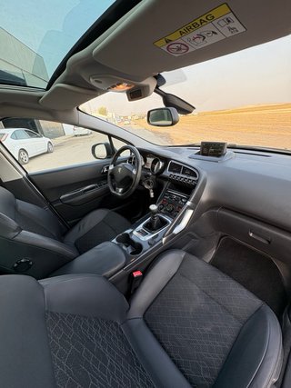 Peugeot 3008 2015