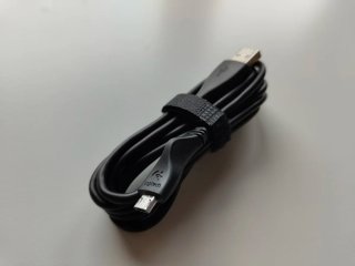 Cabos e adaptadores Logitech