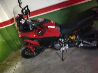 Ducati Multistrada V2 Roja 2026