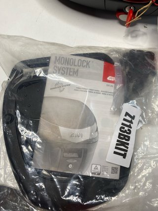 : Baúl Moto Givi E470 Simply III 47L