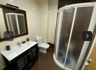Piso en venta con ascensor y plaza de garaje