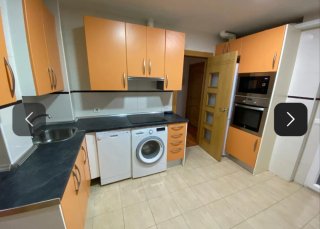 Piso en venta con ascensor y plaza de garaje