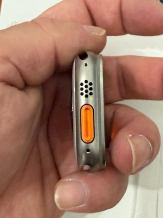 Apple Watch Ultra 2 con factura
