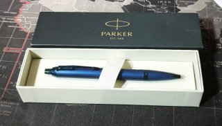 Bolígrafo Parker azul para reparar