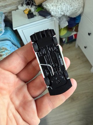 Mini GT Nissan LB-ER34 Skyline