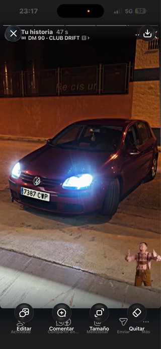 Volkswagen Golf 2004