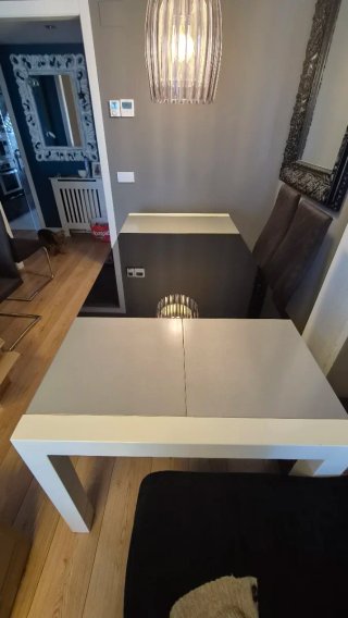 Mesa comedor extensible madera y 4 sillas