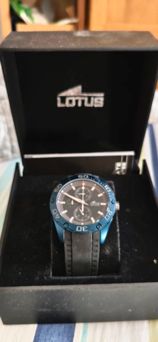Reloj Lotus Azul Sin estrenar