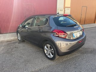 Peugeot 208 2018