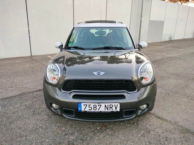 MINI Countryman Cooper S ALL4 2011, foto 10