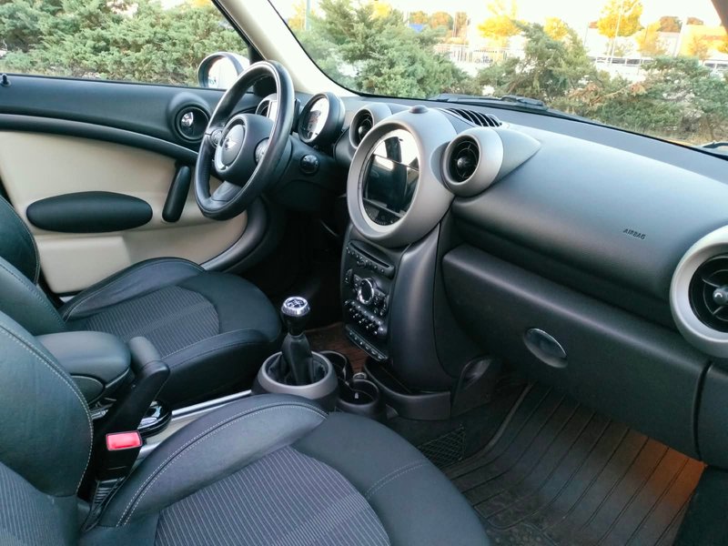 MINI Countryman Cooper S ALL4 2011, foto 30