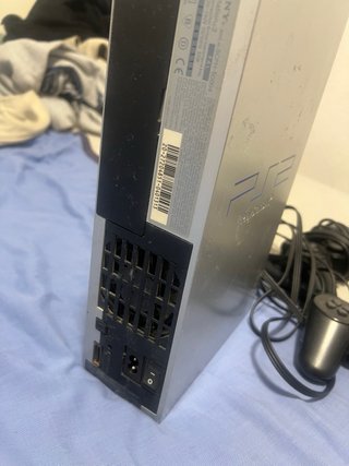 Consola PS2 Gris + 2 Mandos + 3 Juegos