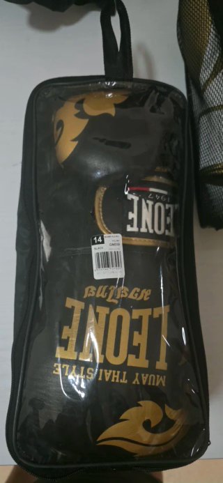 Guantes de Boxeo Leone Muay Thai