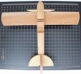Avión de madera maciza nuevo