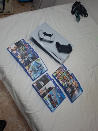 Playstation 5 + 2 Controller + 12 Giochi