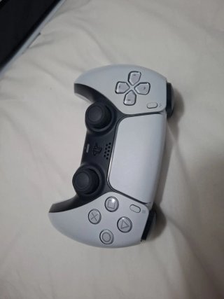 Playstation 5 + 2 Controller + 12 Giochi