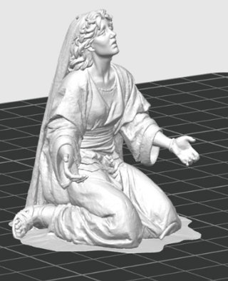 Figura Mujer Arrodillada Suplicante
