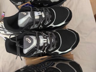 Scarpe Sportive Asics NYC Nere e Argento