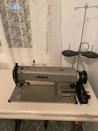 Máquina de coser JUKI DDL-5550