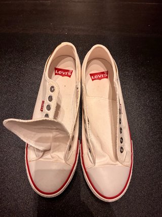 Zapatillas levis