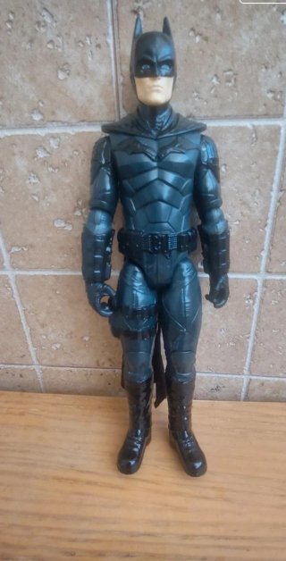 Muñecos Iron Man y Batman