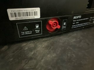 Máquina de café profesional INCAPTO