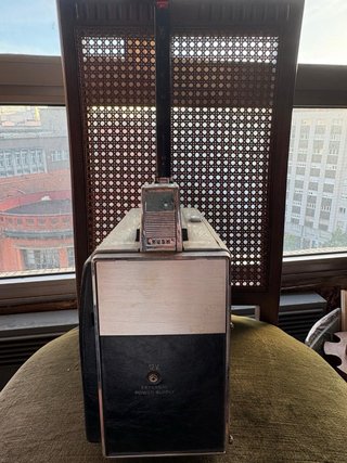 Radio Zenith Trans-Oceanic Multibanda Vintage