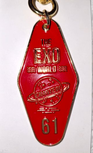Chanyeol EXO Hotel Key