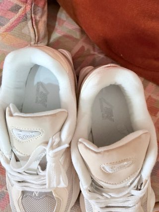 New Balance 9060 Beige/Plata