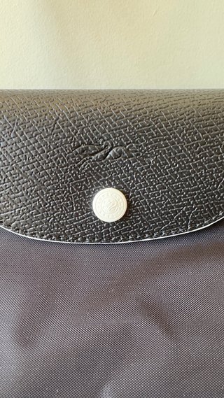 Mala Longchamp Le Pliage M Preta e Branca