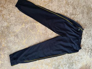 Tuta Lacoste Blu/Giallo