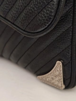 Borsa MIA bag pelle nera con doppia fibbia cauboy