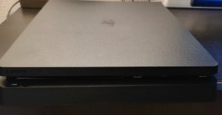PS4 Slim 1TB 11.52 + Controller + Giochi
