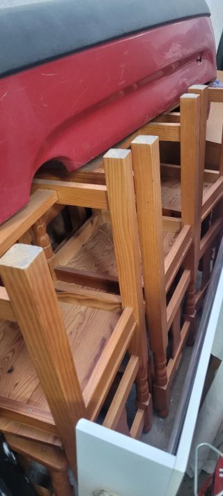 6 Sillas de Madera Marrón y Rojo