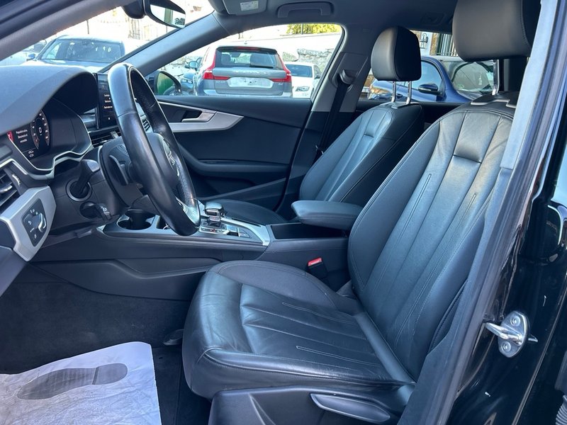 Audi A4 2021, foto 18