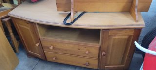 Mueble de salón de madera