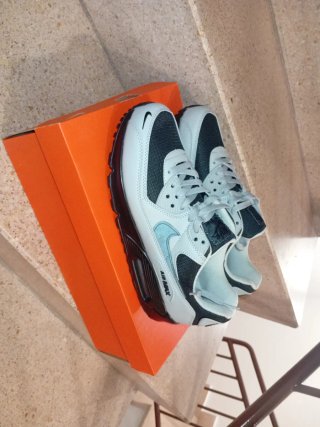 Nike Air Max 90 Gris y Blanco