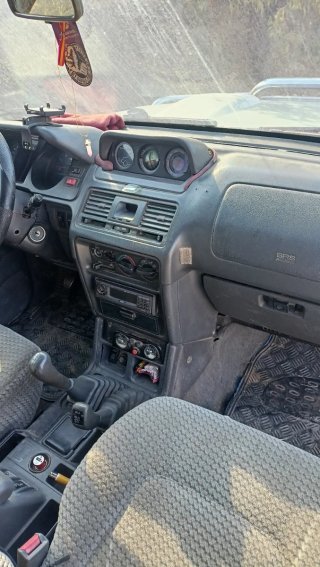 Mitsubishi Montero 1996