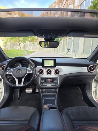 Mercedes-Benz Clase CLA 2015